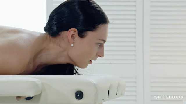 Preview of TheWhiteBoxxx Leanne Lace XXX